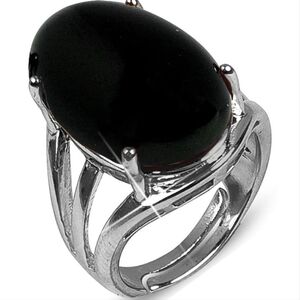 Onyx Oval‎ Silver Ring